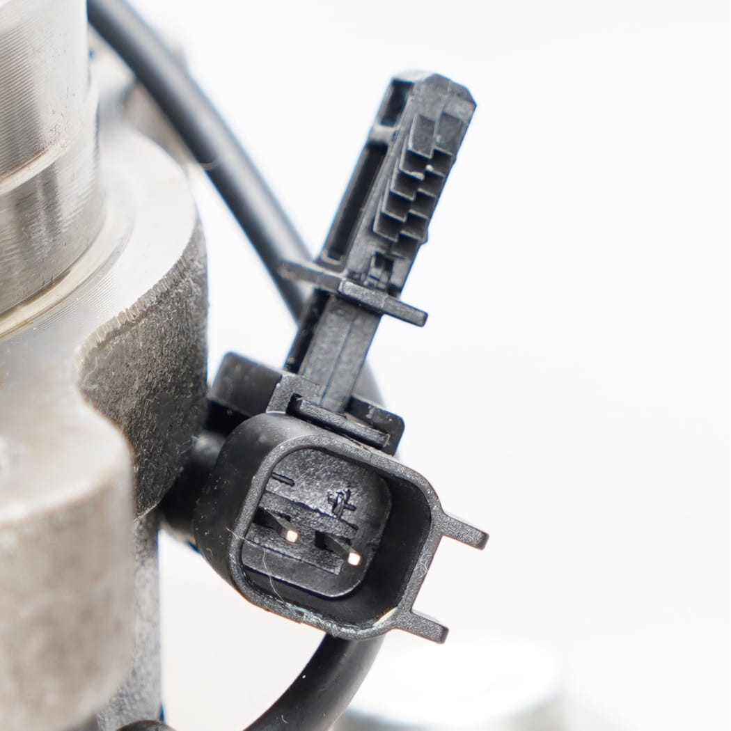 Hanhub 515144 Передний колесный концентратор и подшипник, совместимый с Chevy Silverado 3500 HD Sierra 3500 HD заменяет 25807422 FWB1133 BR930826 SP620302